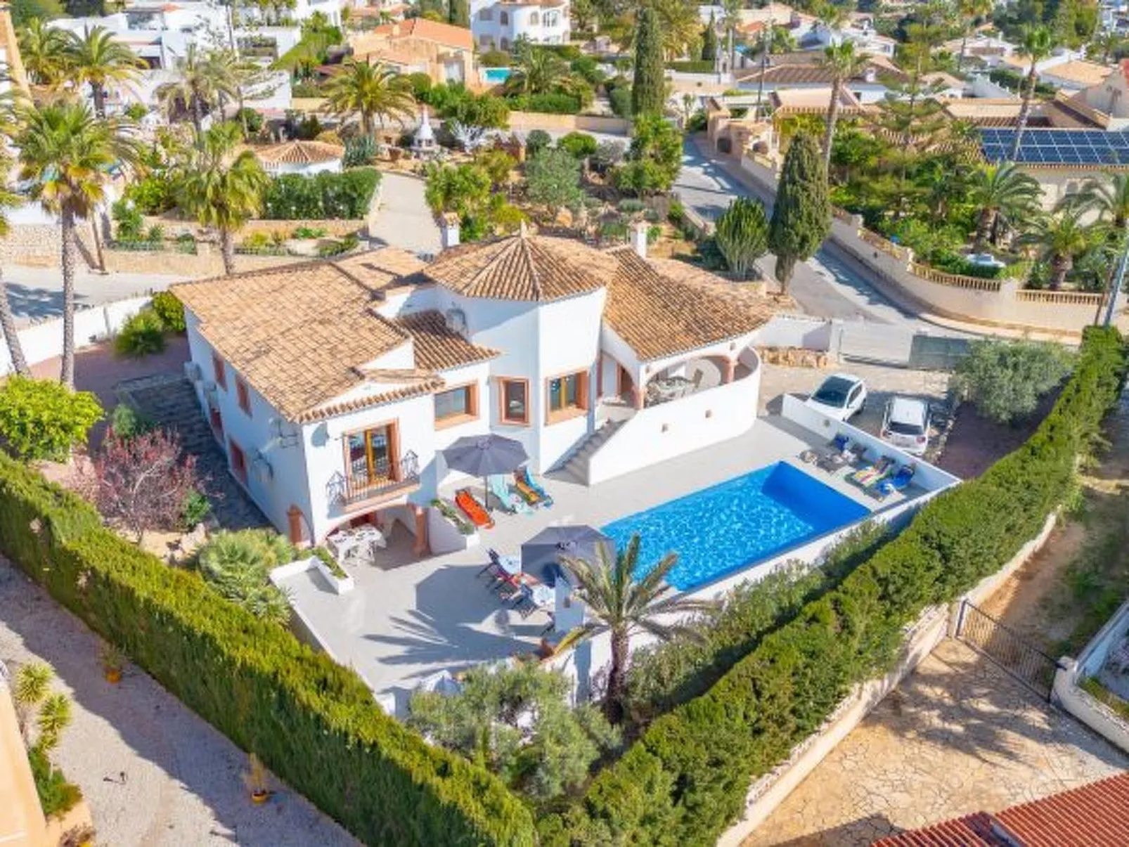 Villa Altamira - Plus - Image-tags.info