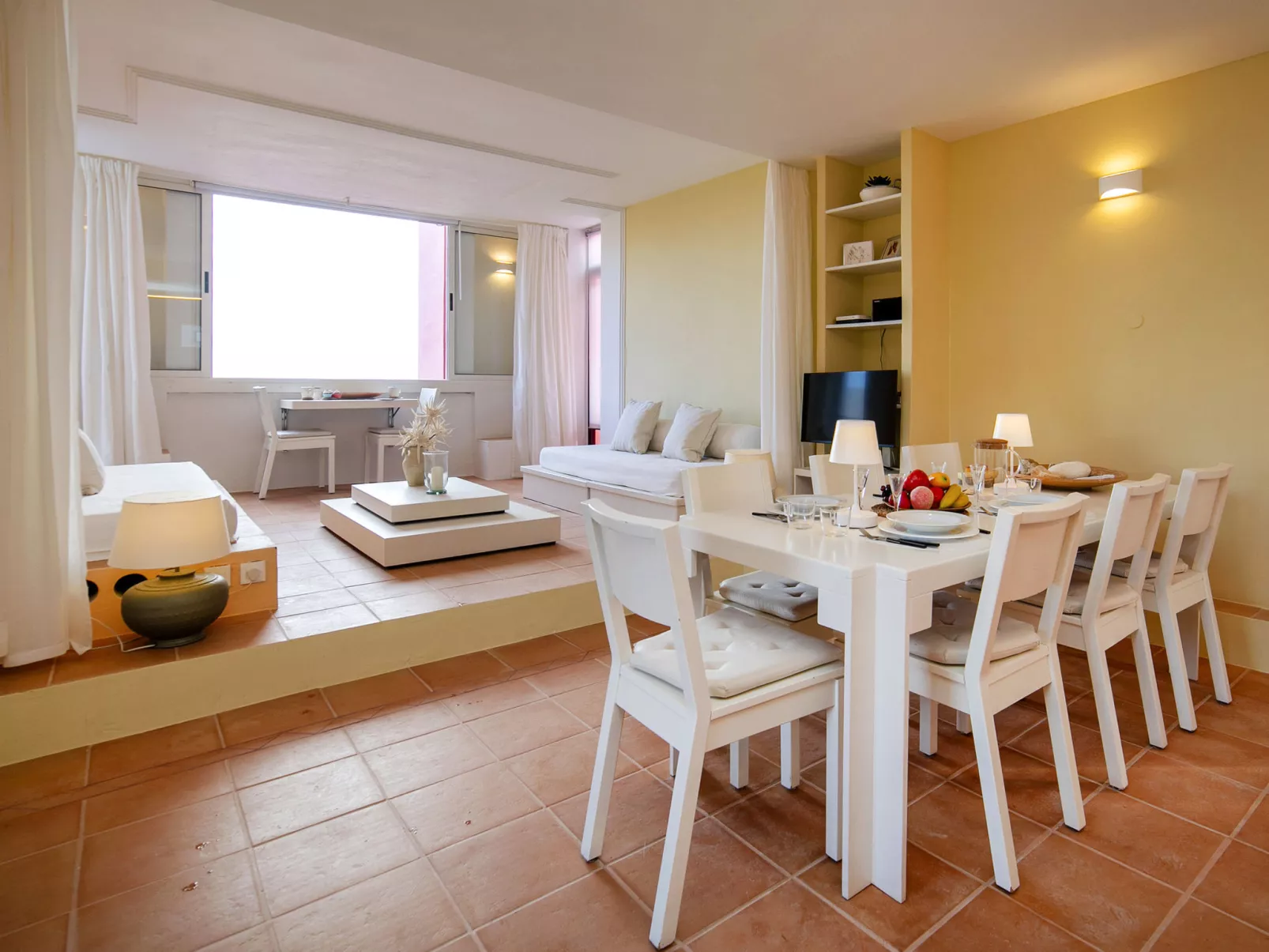 Muralla Roja - Binnen