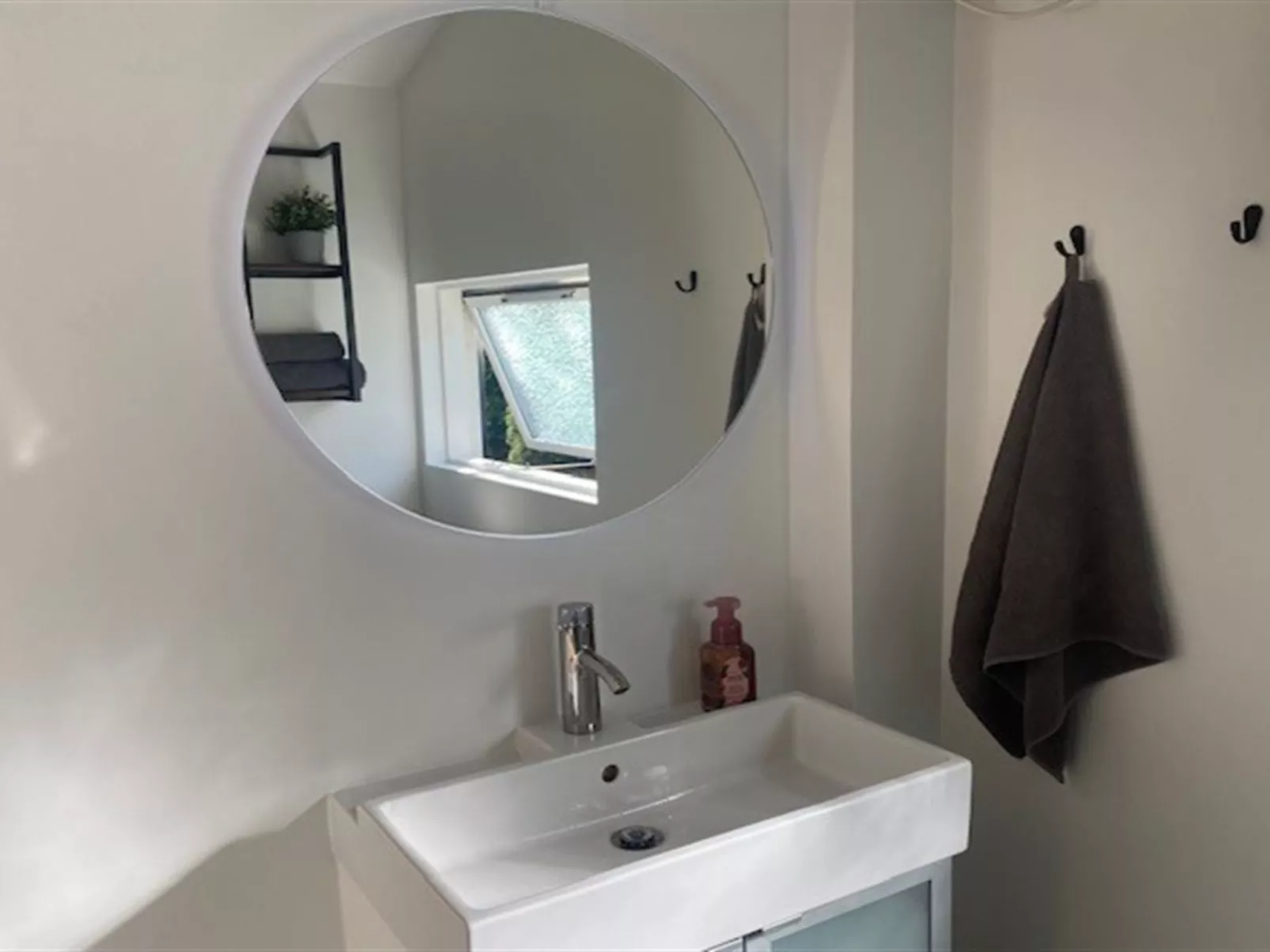 "Elnur" -  from the sea - Binnen