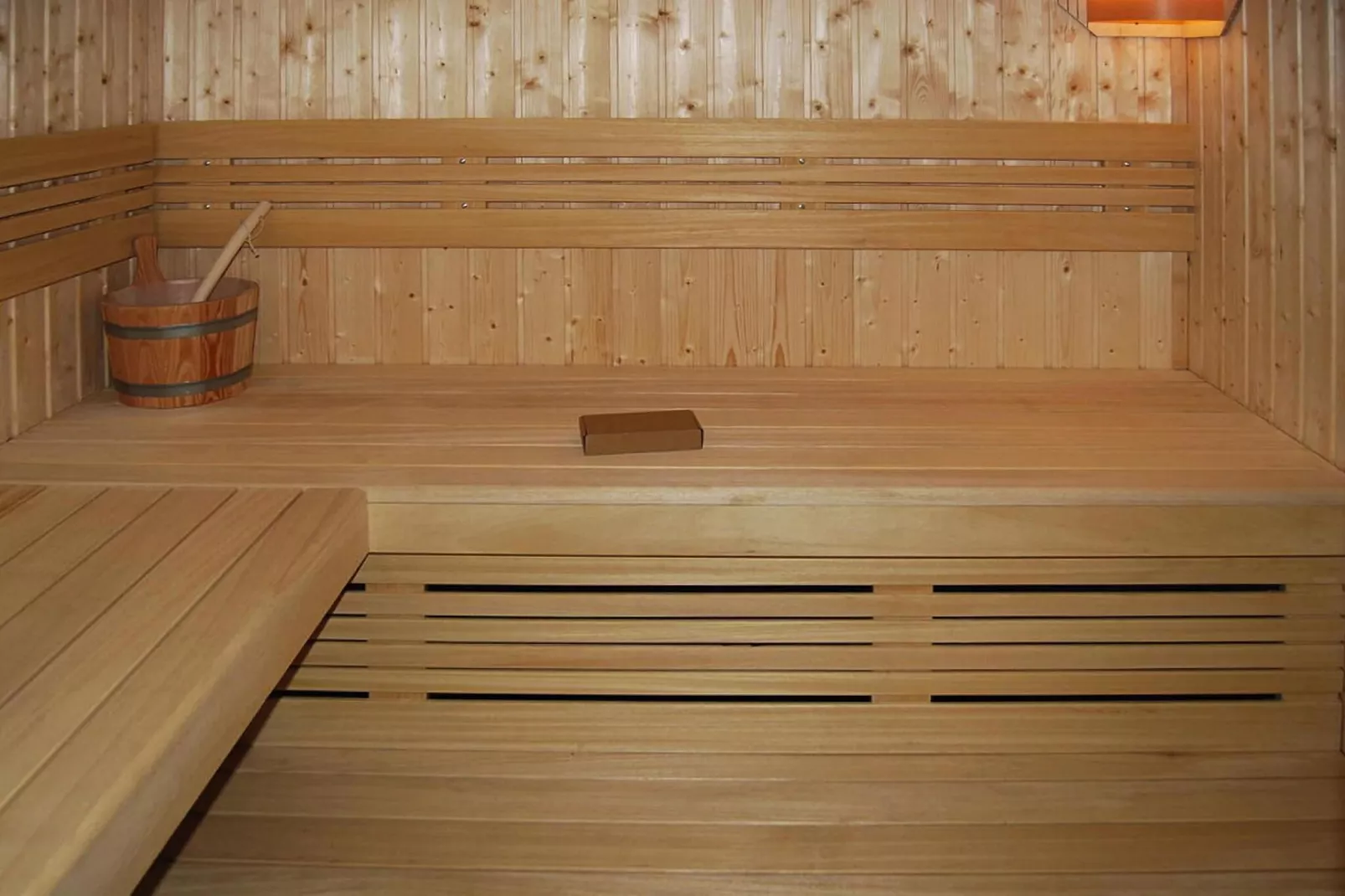 Dom wakacyjny z basenem dla 7 osób Sieciemin-Sauna
