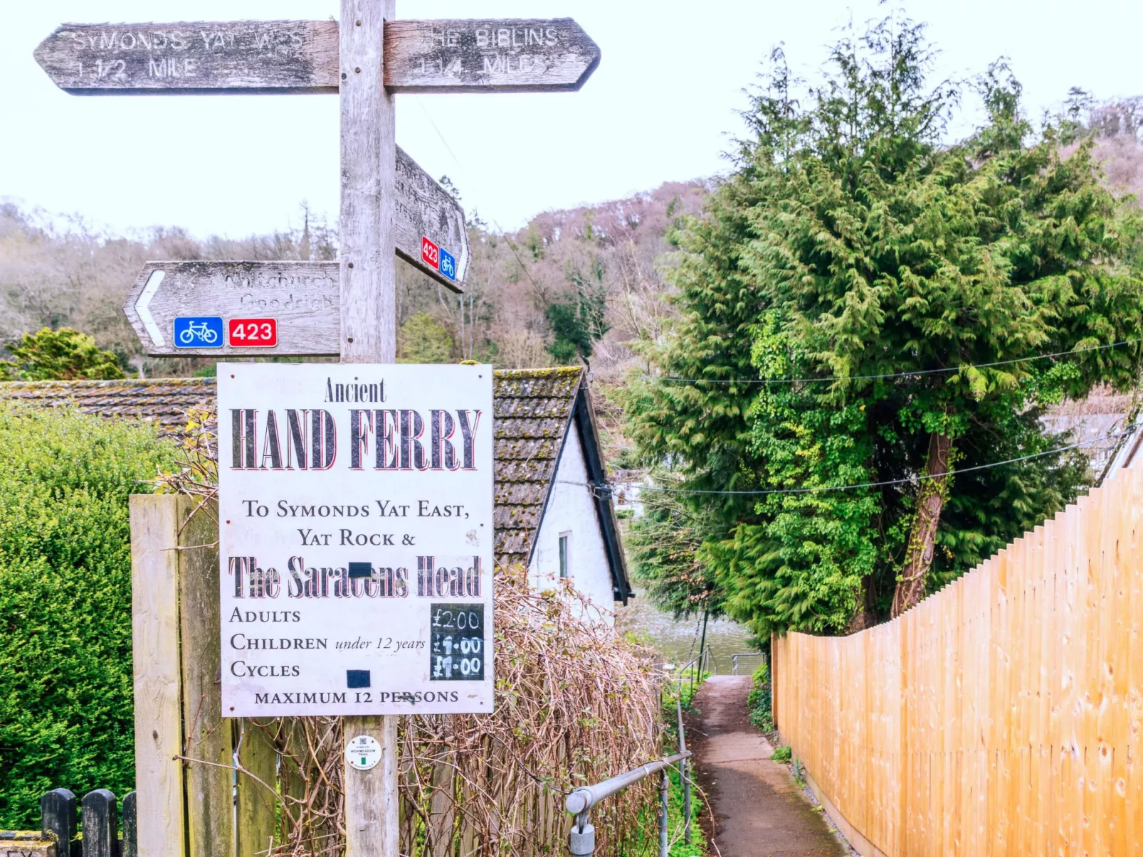 Alpine Cottage - Buiten