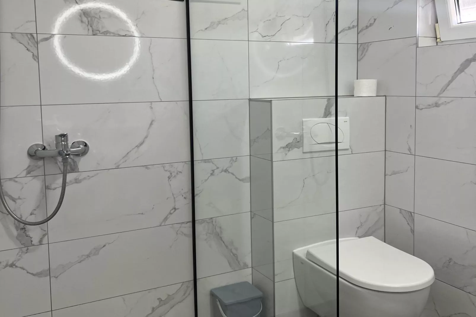 Apartment Lavaran 3 - Badkamer