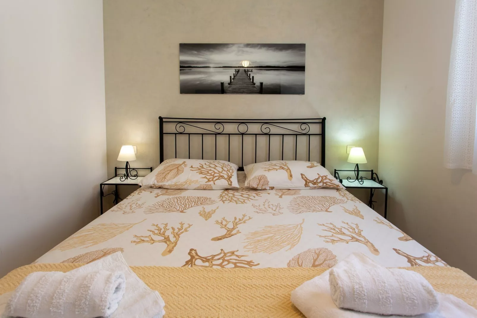 Apartments Aqua - Superior Two Bedroom Apartment with Terrace and Sea View (Aqua 2) - Slaapkamer