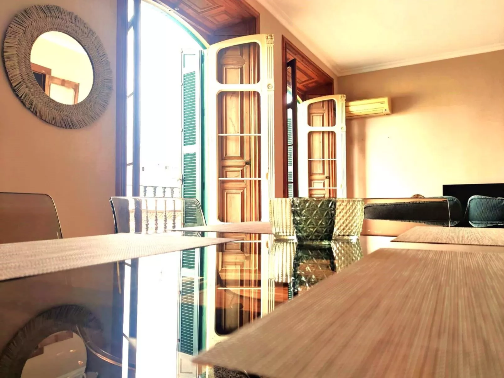 "Sunny Cervantes" mit privatem Balkon - Binnen