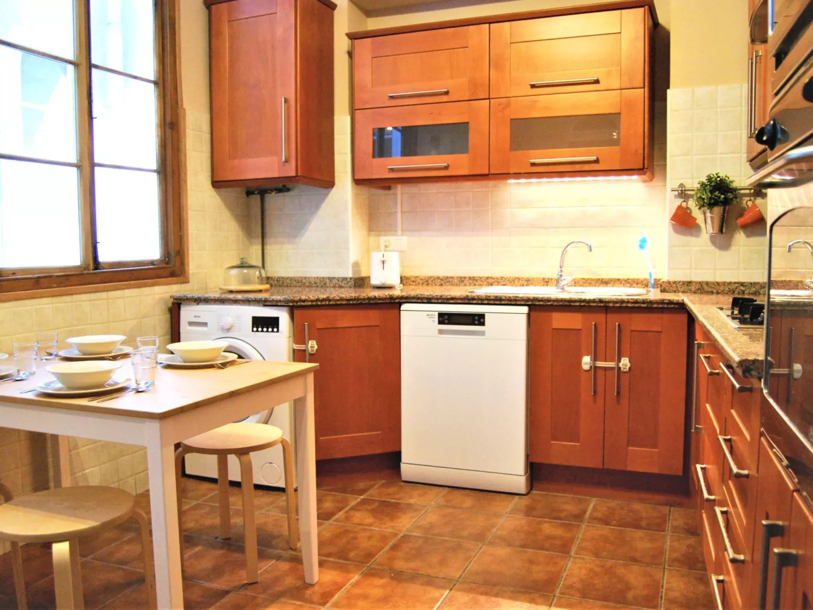 "Sunny Cervantes" mit privatem Balkon - Binnen