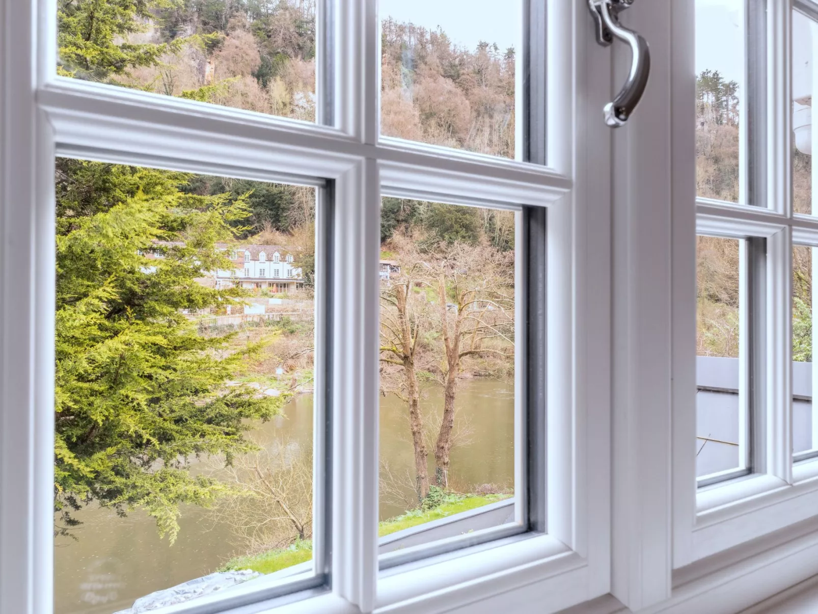 Alpine Cottage - Binnen