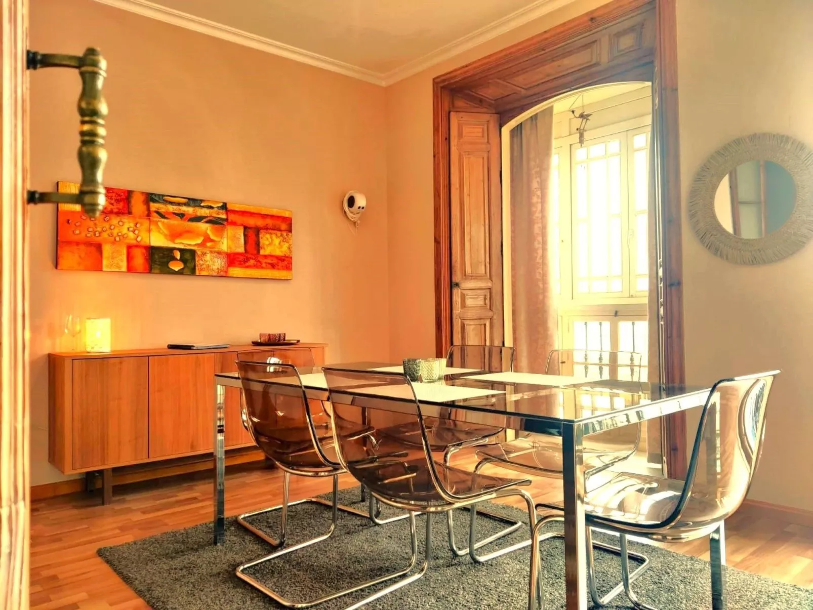 "Sunny Cervantes" mit privatem Balkon - Binnen