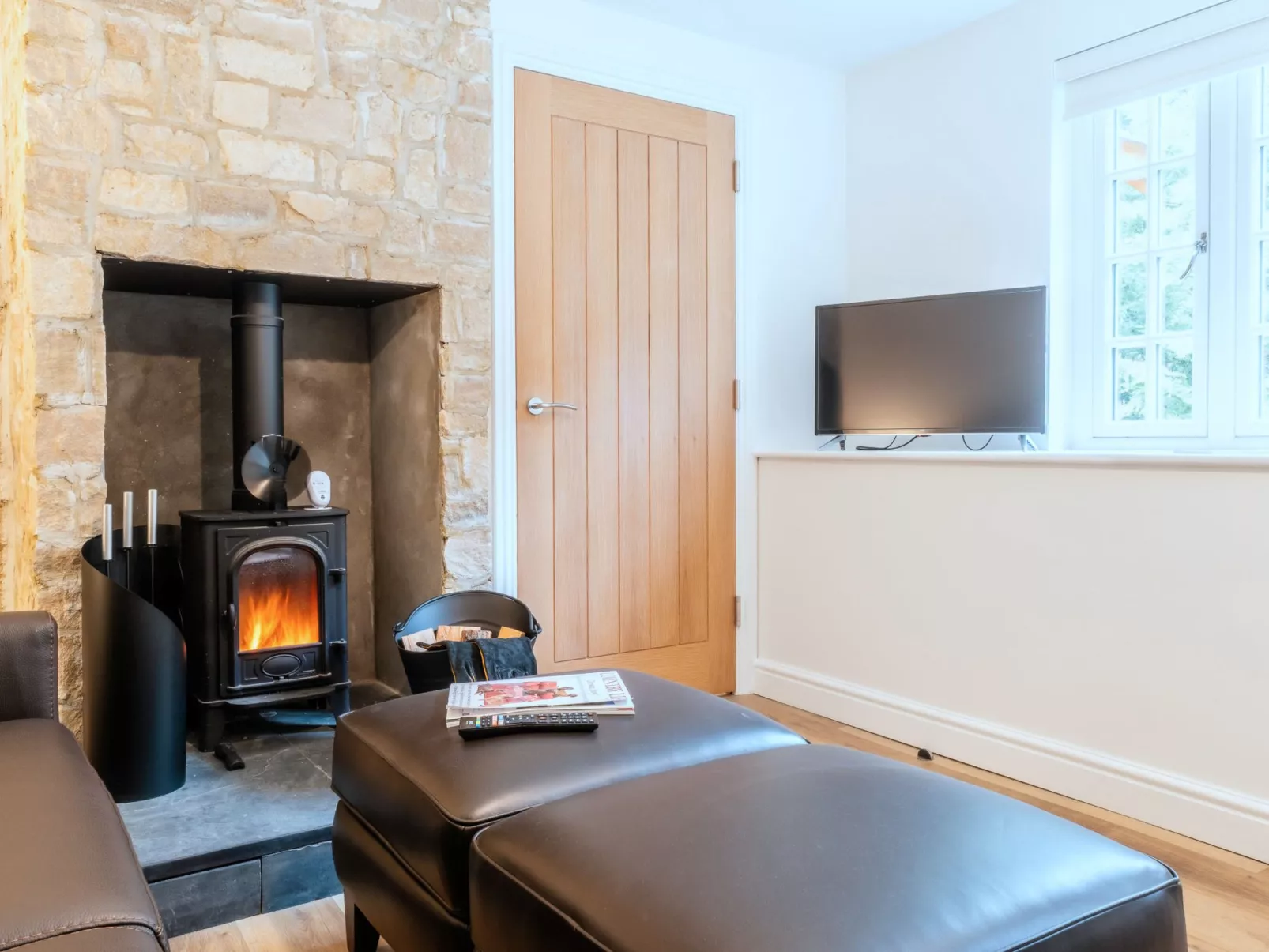 Alpine Cottage - Binnen