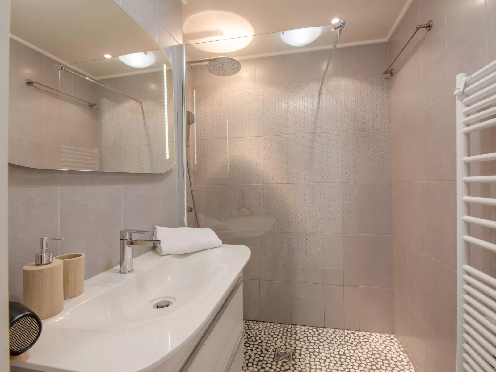 Le Palais de la Mer - Binnen