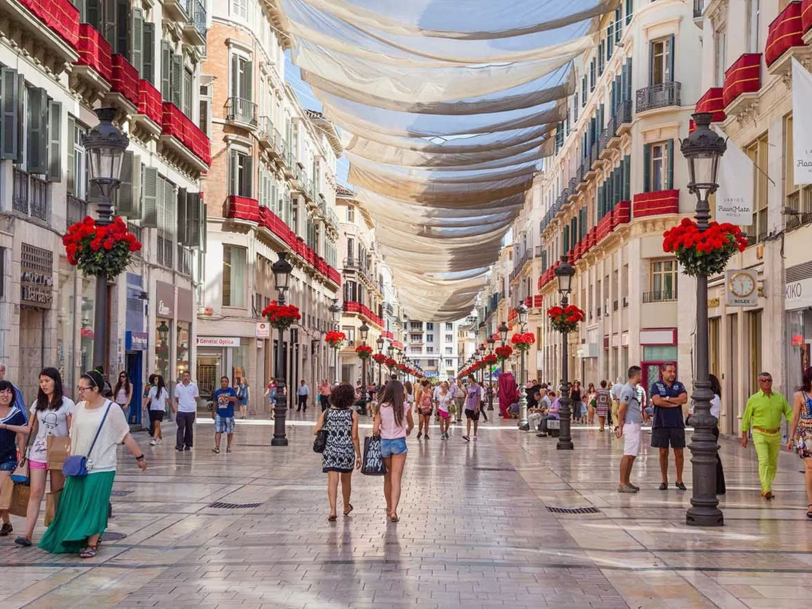 "Sunny Cervantes" mit privatem Balkon - Buiten