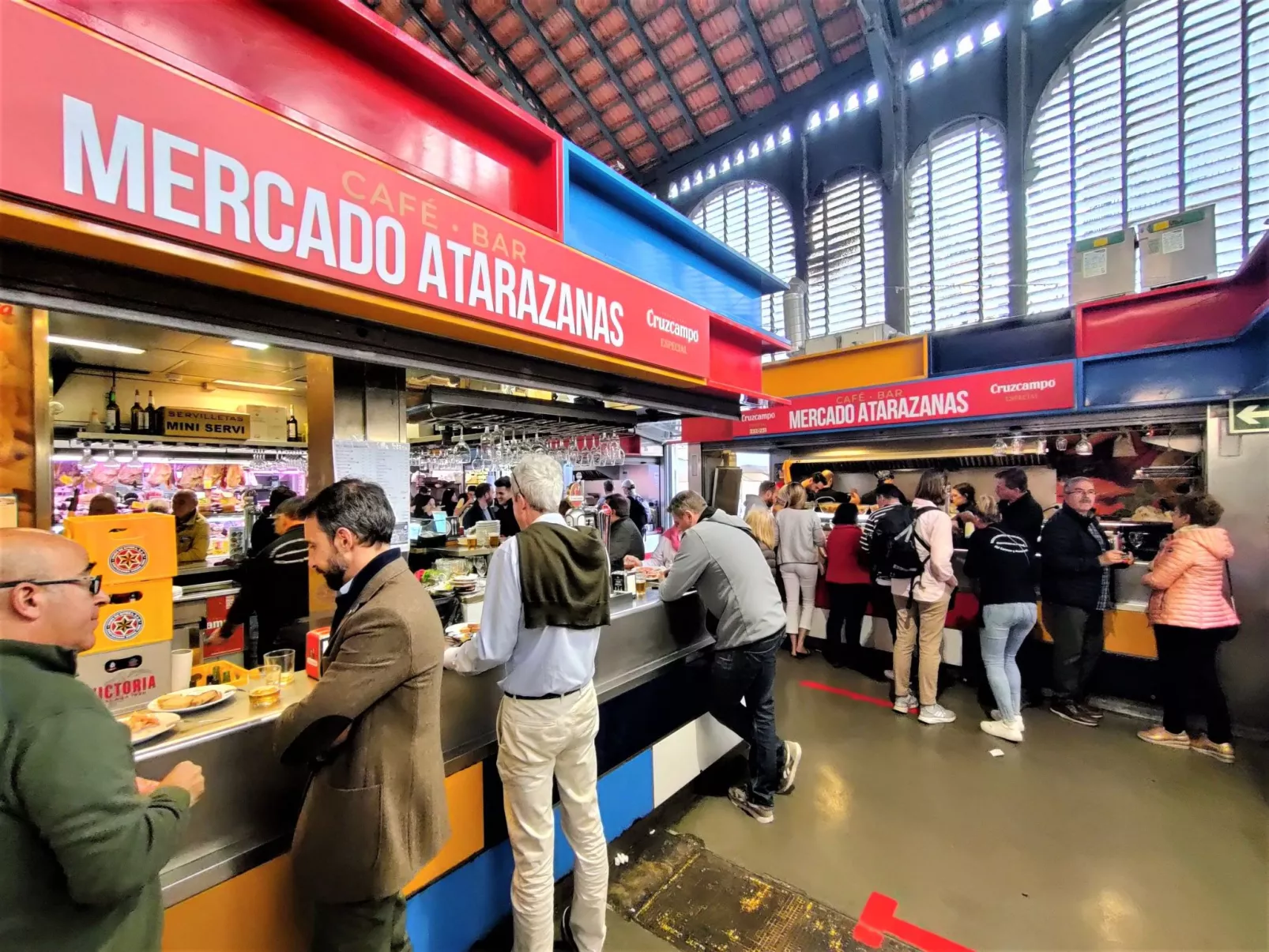 "Sunny Cervantes" mit privatem Balkon - Buiten