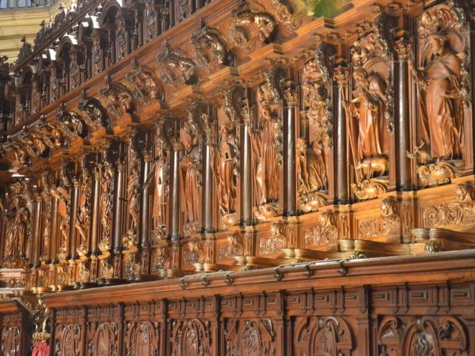 "Sunny Cervantes" mit privatem Balkon - Buiten