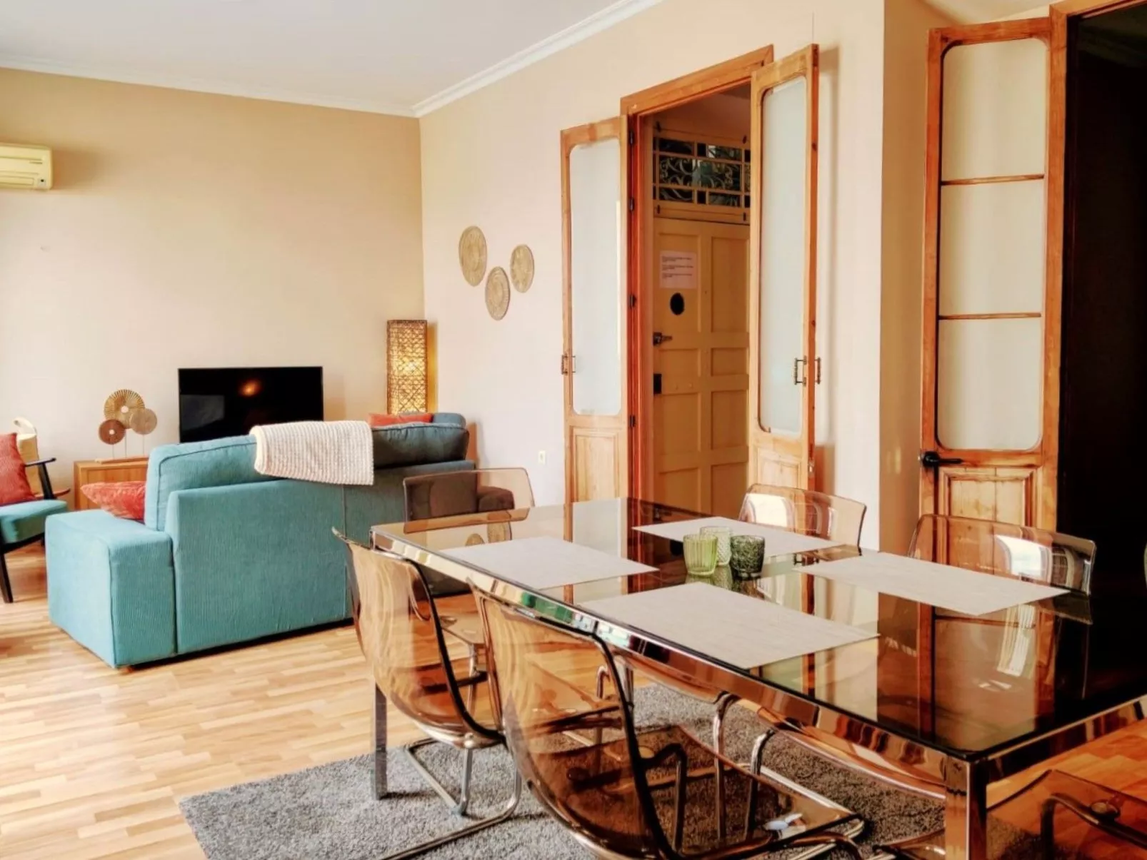 "Sunny Cervantes" mit privatem Balkon - Binnen