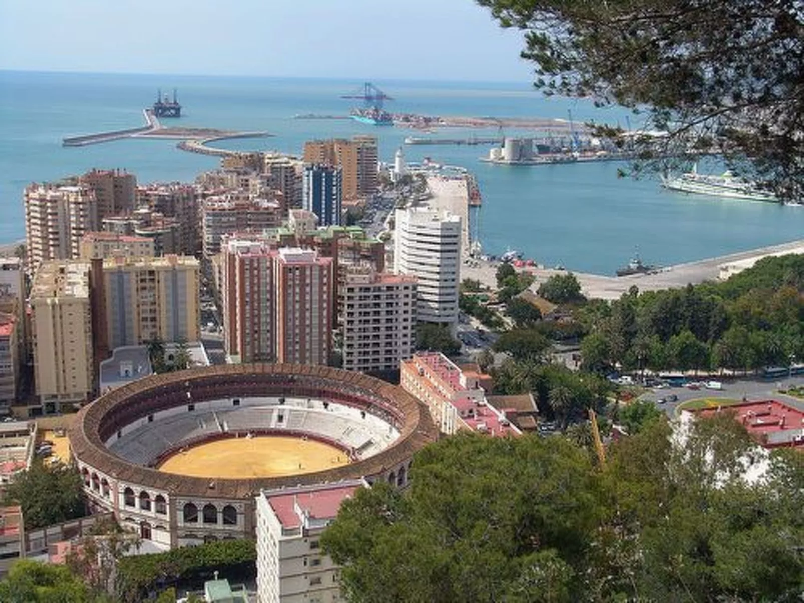 "Sunny Cervantes" mit privatem Balkon - Buiten