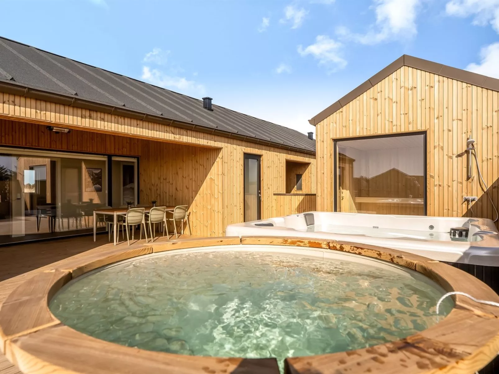 "Barthi" - 450m from the sea