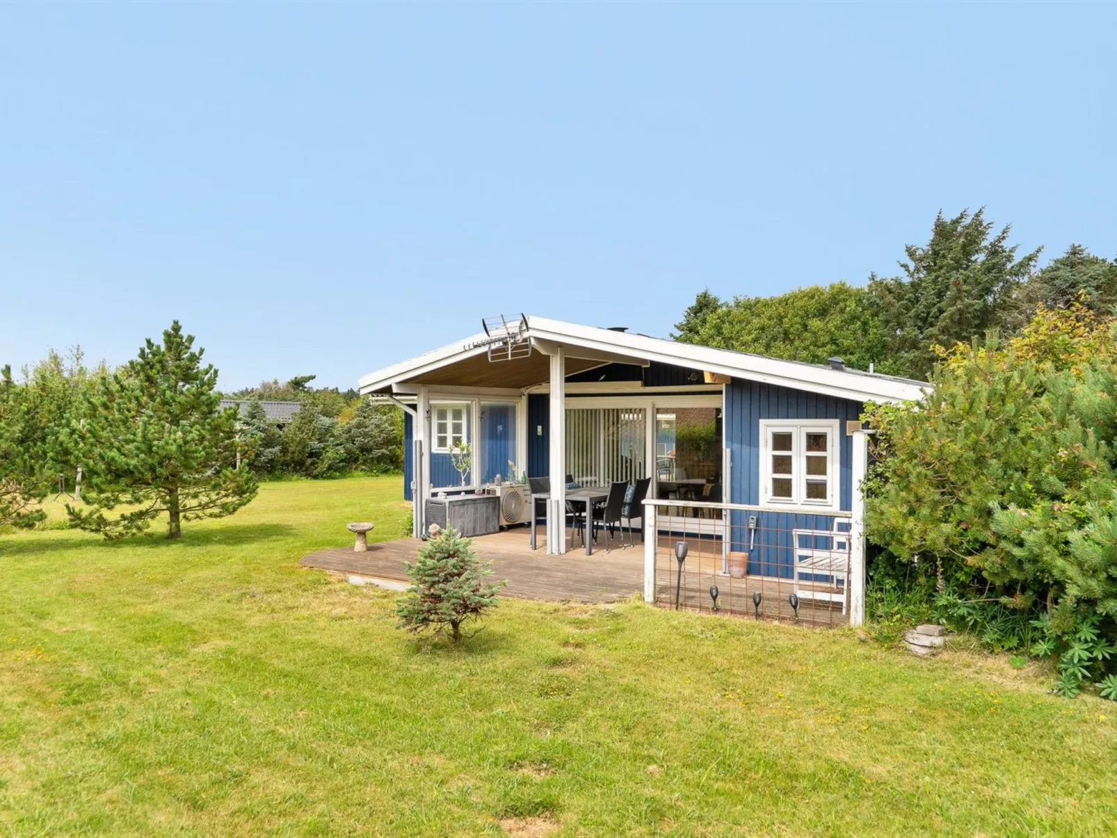 "Ilja" - 700m from the sea