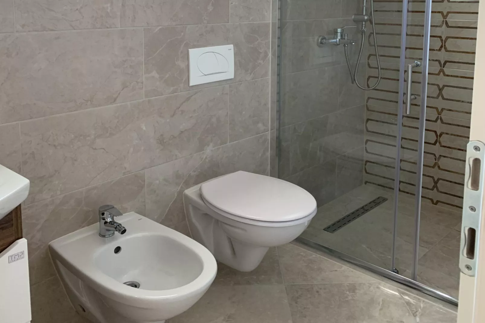 Studio apartment Vir 2 - Badkamer