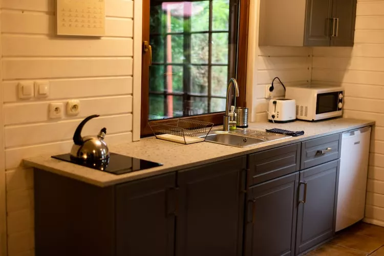 	Domek wakacyjny z 1 sypialnią na piętrze w Kopalinie - Keuken