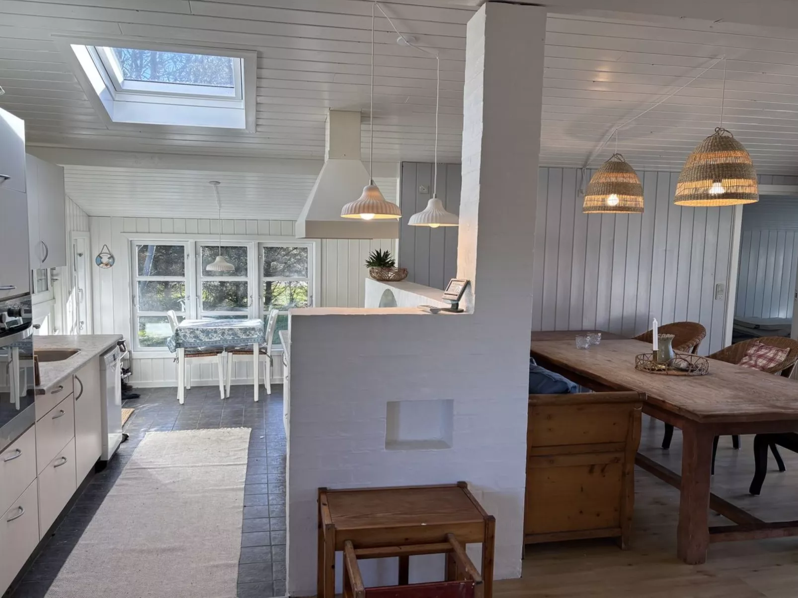"Ilja" - 700m from the sea - Binnen
