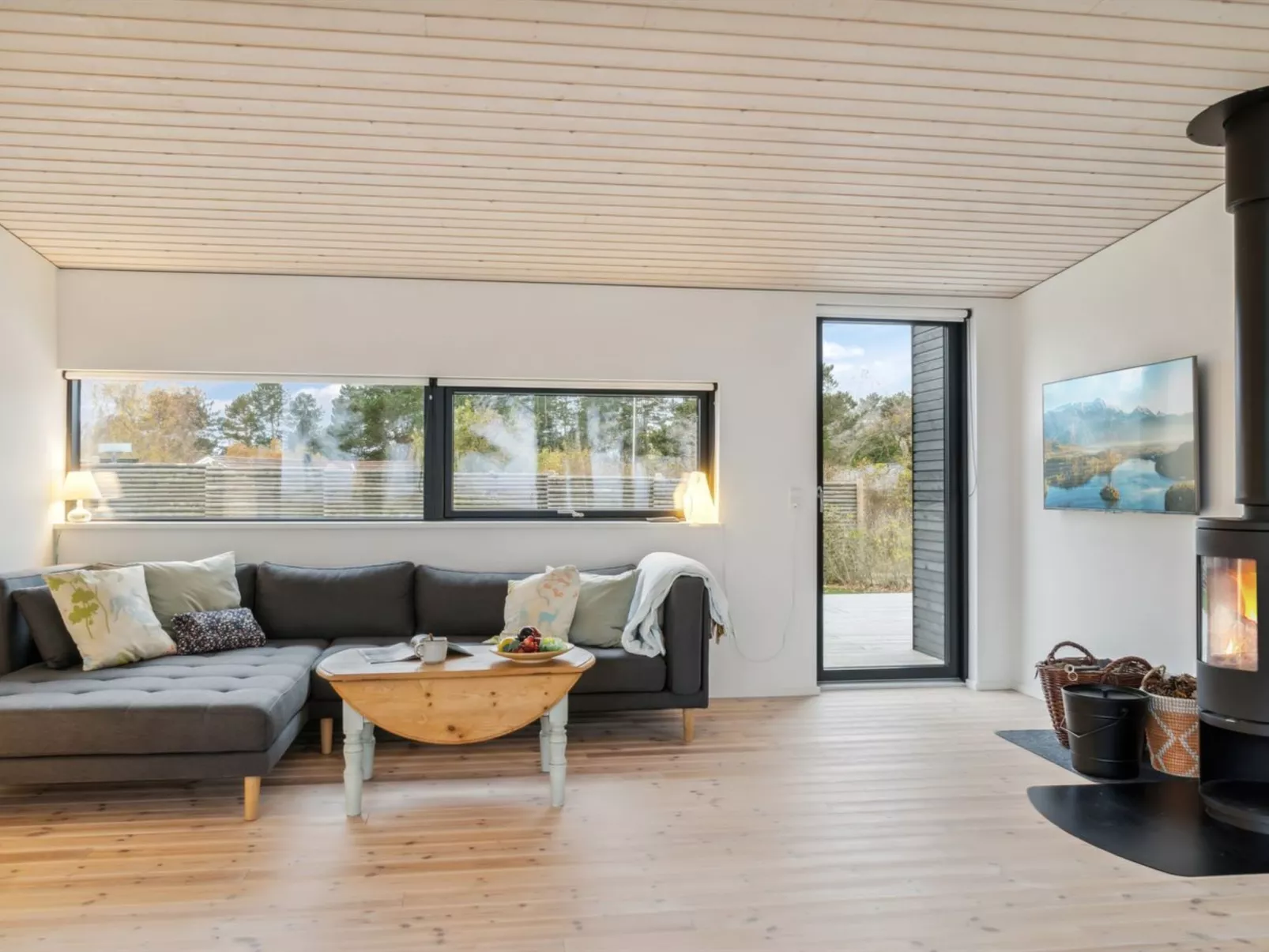 "Herlugh" - 10m from the sea - Binnen