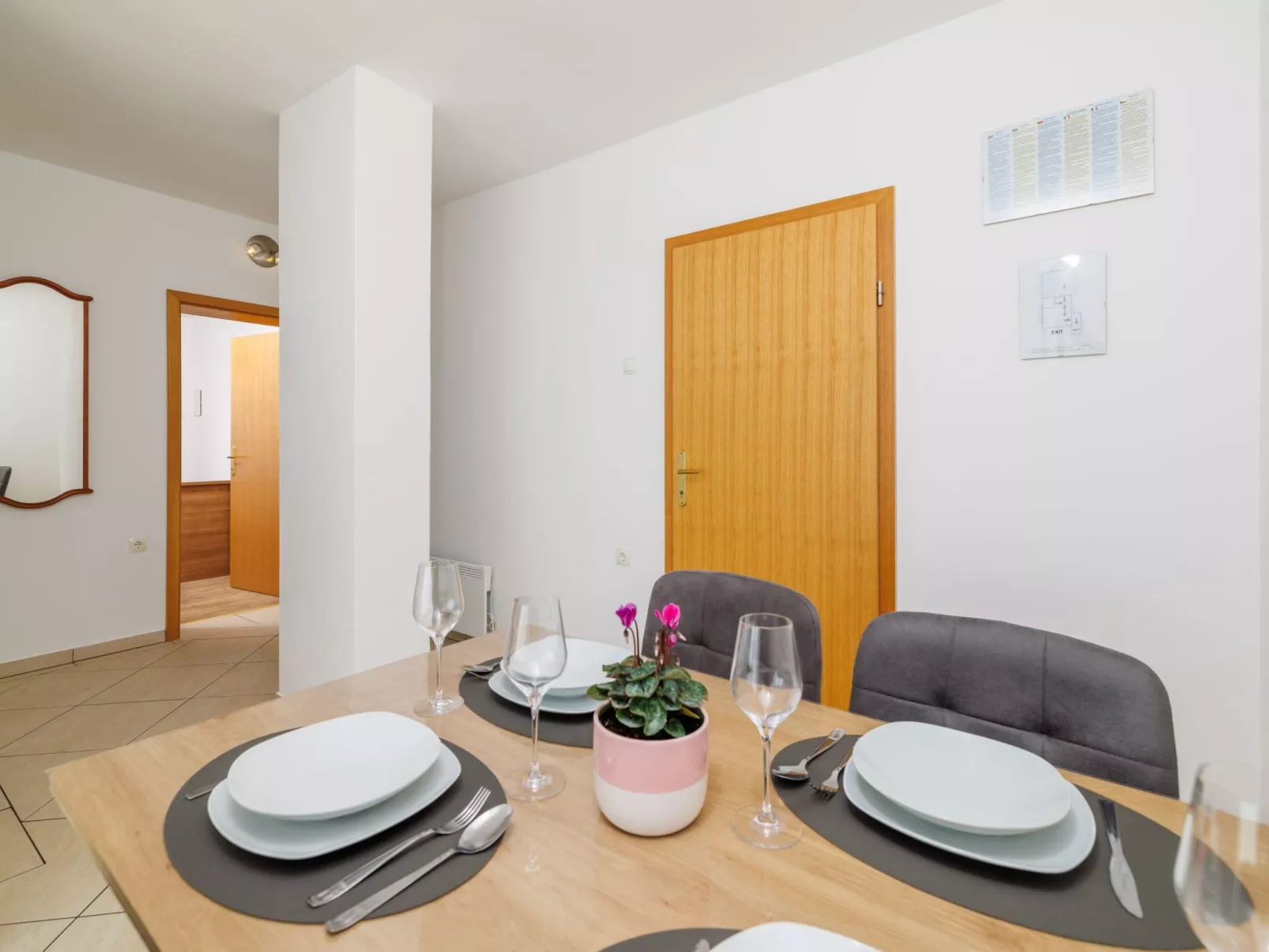 Wohnung mit Meerblick, 100m vom Strand entfernt - Image-tags.info