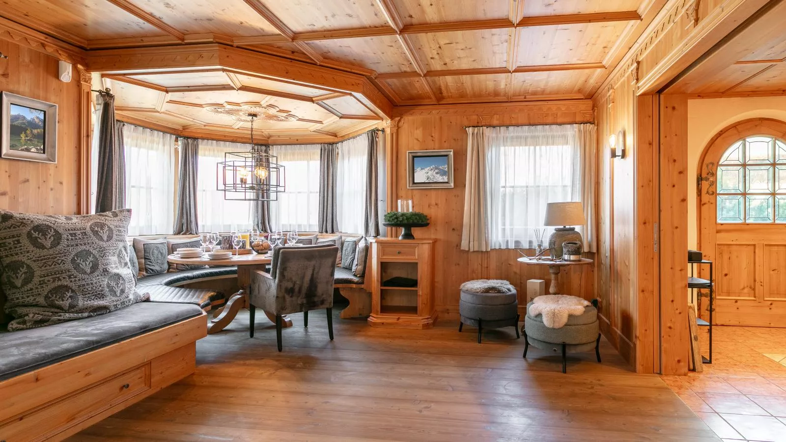 Kitzlodge - Eetkamer