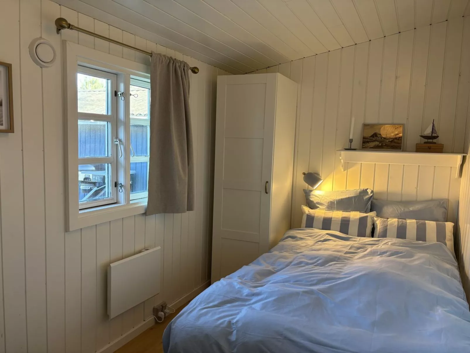 "Ilja" - 700m from the sea - Binnen