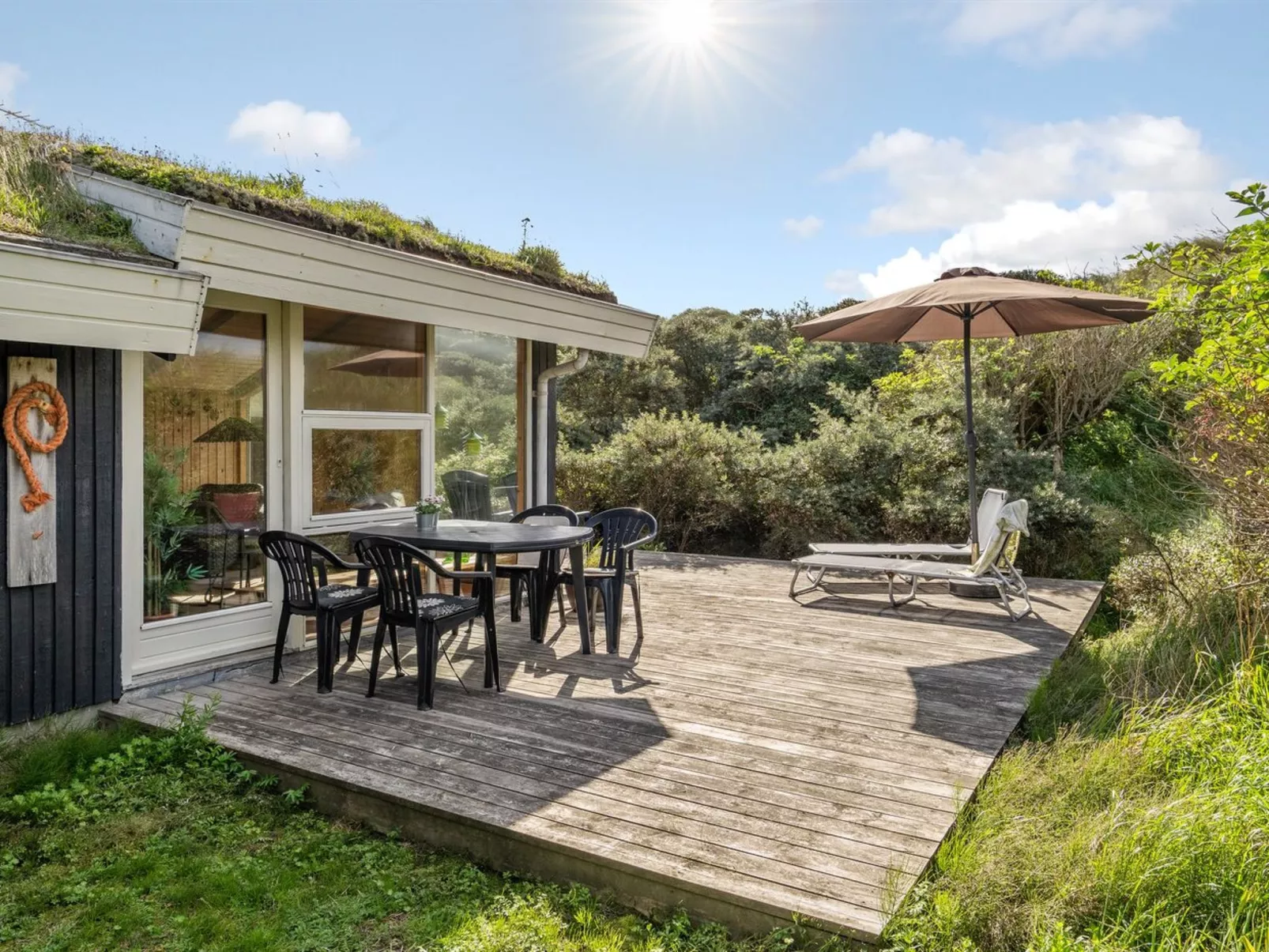 "Madita" - 310m from the sea - Buiten