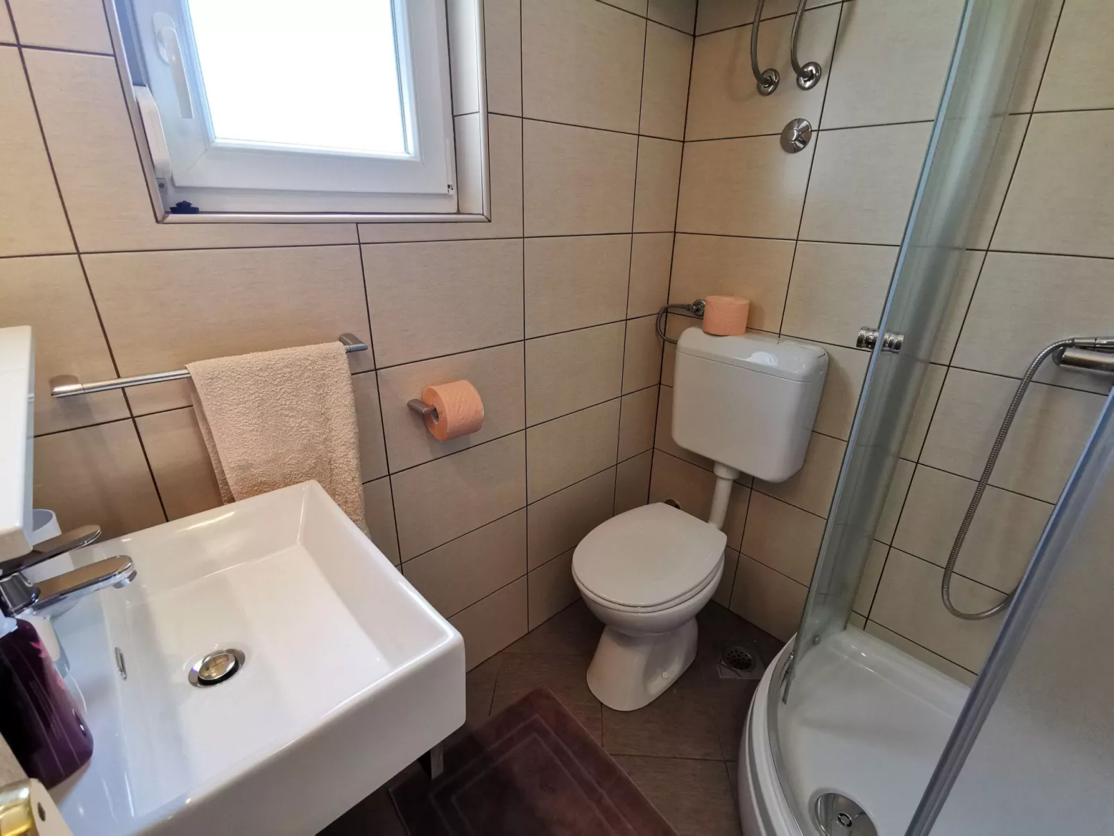 Wohnung mit Meerblick, 100m vom Strand entfernt - Image-tags.info