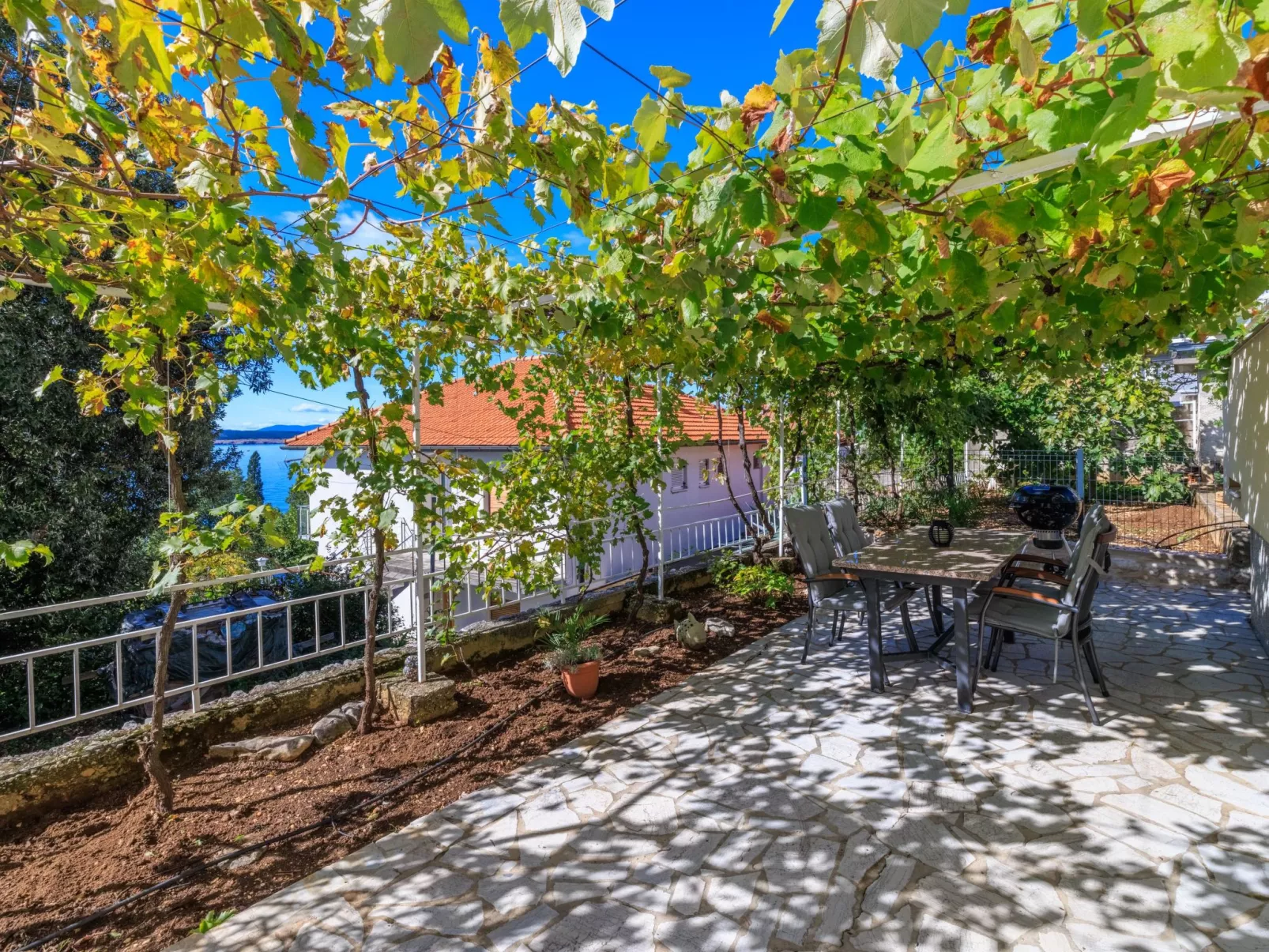 Wohnung mit Meerblick, 100m vom Strand entfernt - Image-tags.info