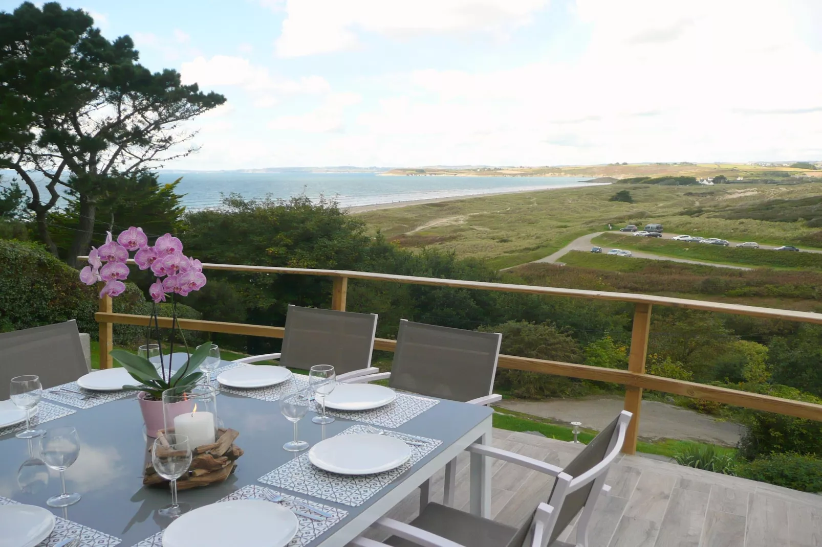 Ferienhaus mit Panorama-Meerblick Plonévez-Porzay - Terrasbalkon