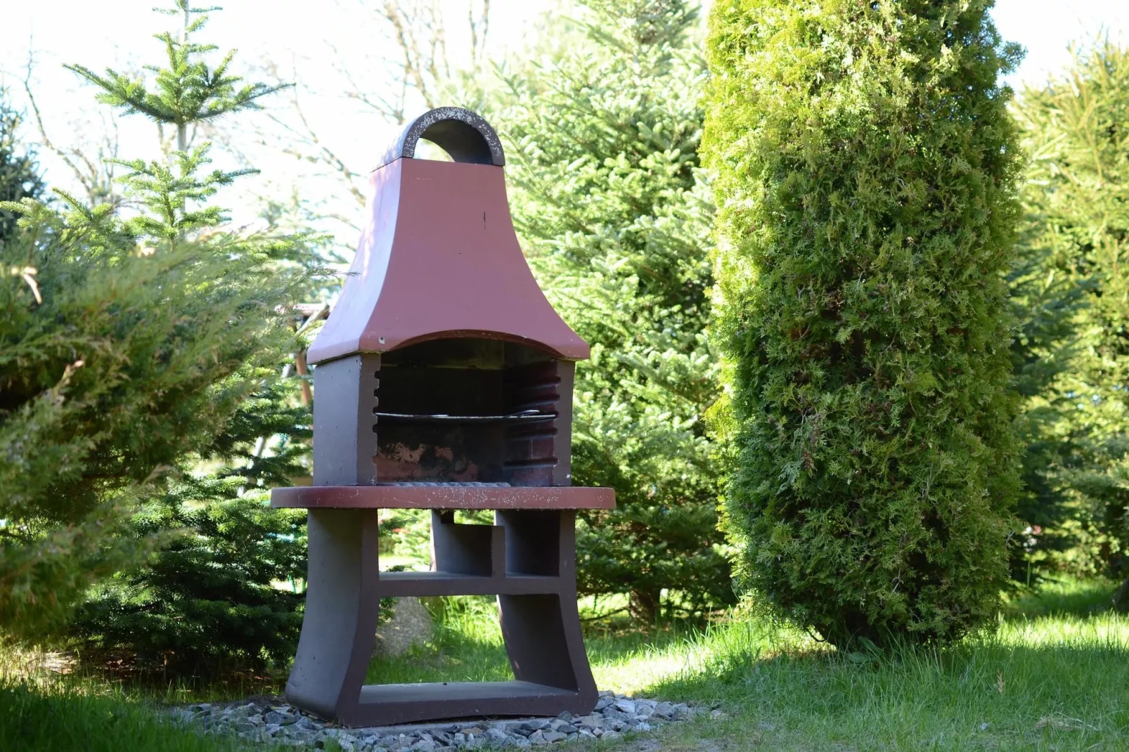 Całoroczny dom wakacyjny w Kopalinie - Tuinen zomer