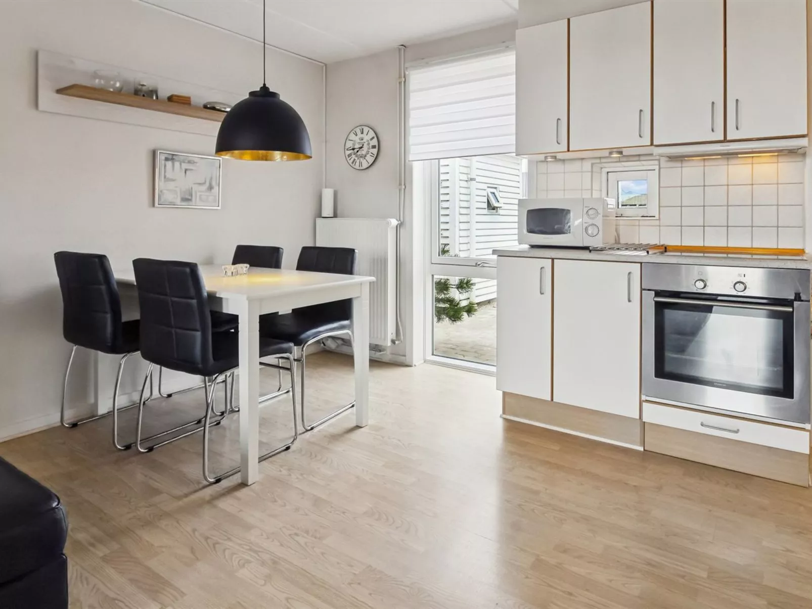 "Aappo" - 2.3km from the sea - Binnen