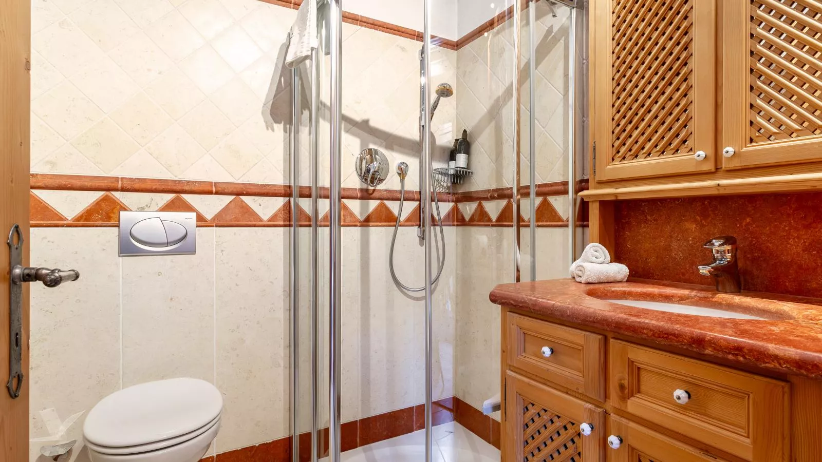 Kitzlodge - Badkamer