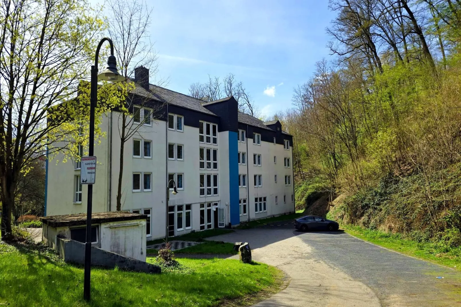 Double Room with Extra Bed - Buitenkant zomer