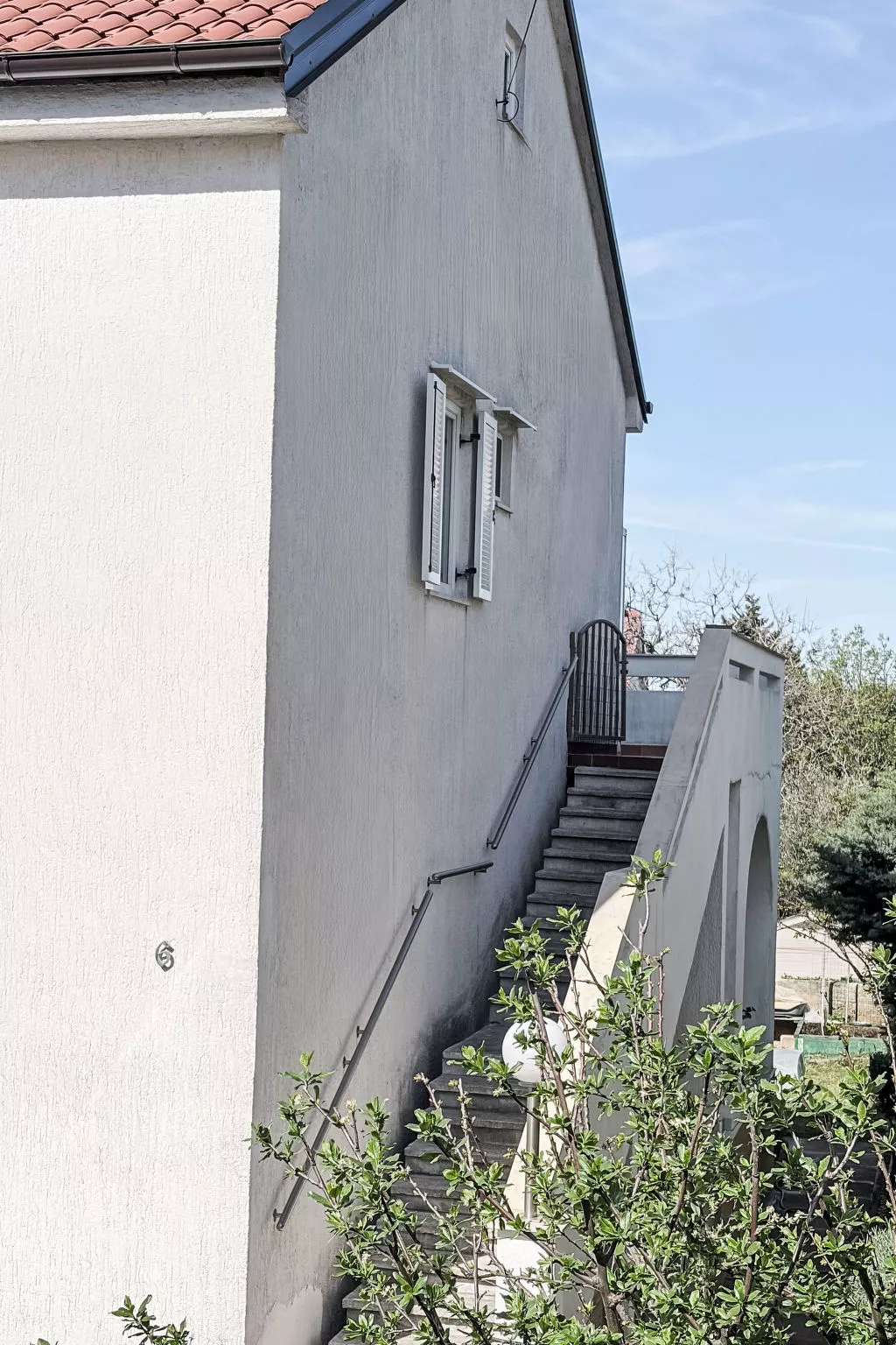 Für 4 Personen ca. 75 m&sup2; in Punat, Adriaküs - Buiten