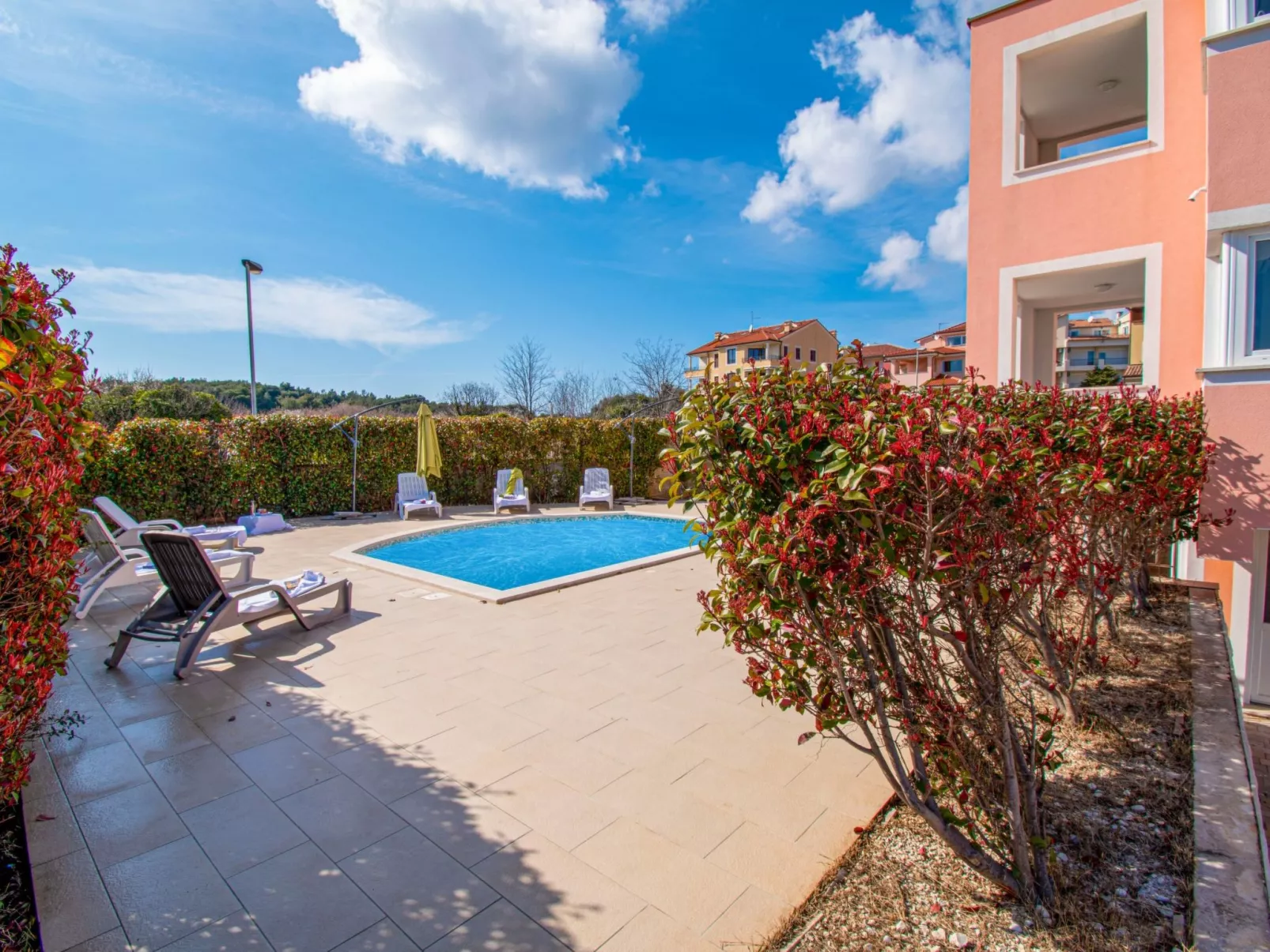 Apartment Lotus Pool Apartmani