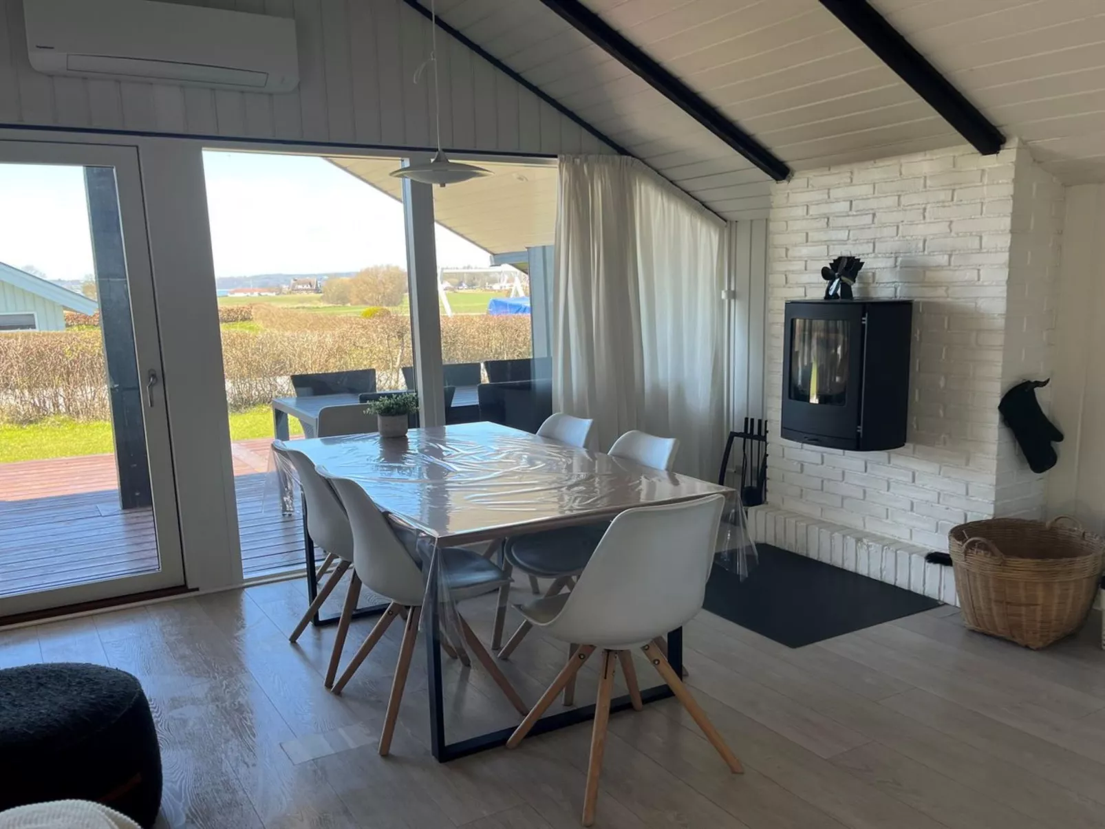 "Filipa" - 200m from the sea - Binnen