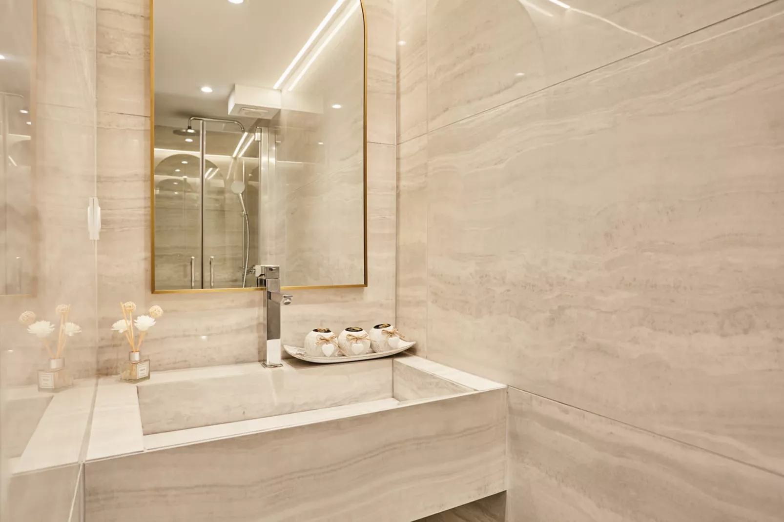 FBMAR3 NEW - Niet-getagd