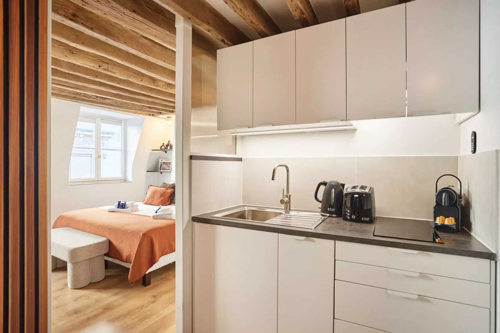 MONT THABOR 4 STUDIO - Niet-getagd