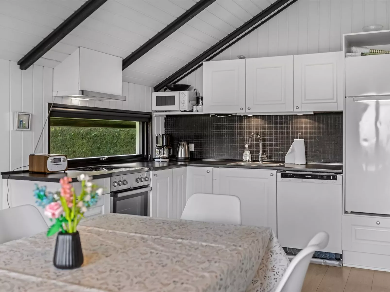 "Filipa" - 200m from the sea - Binnen