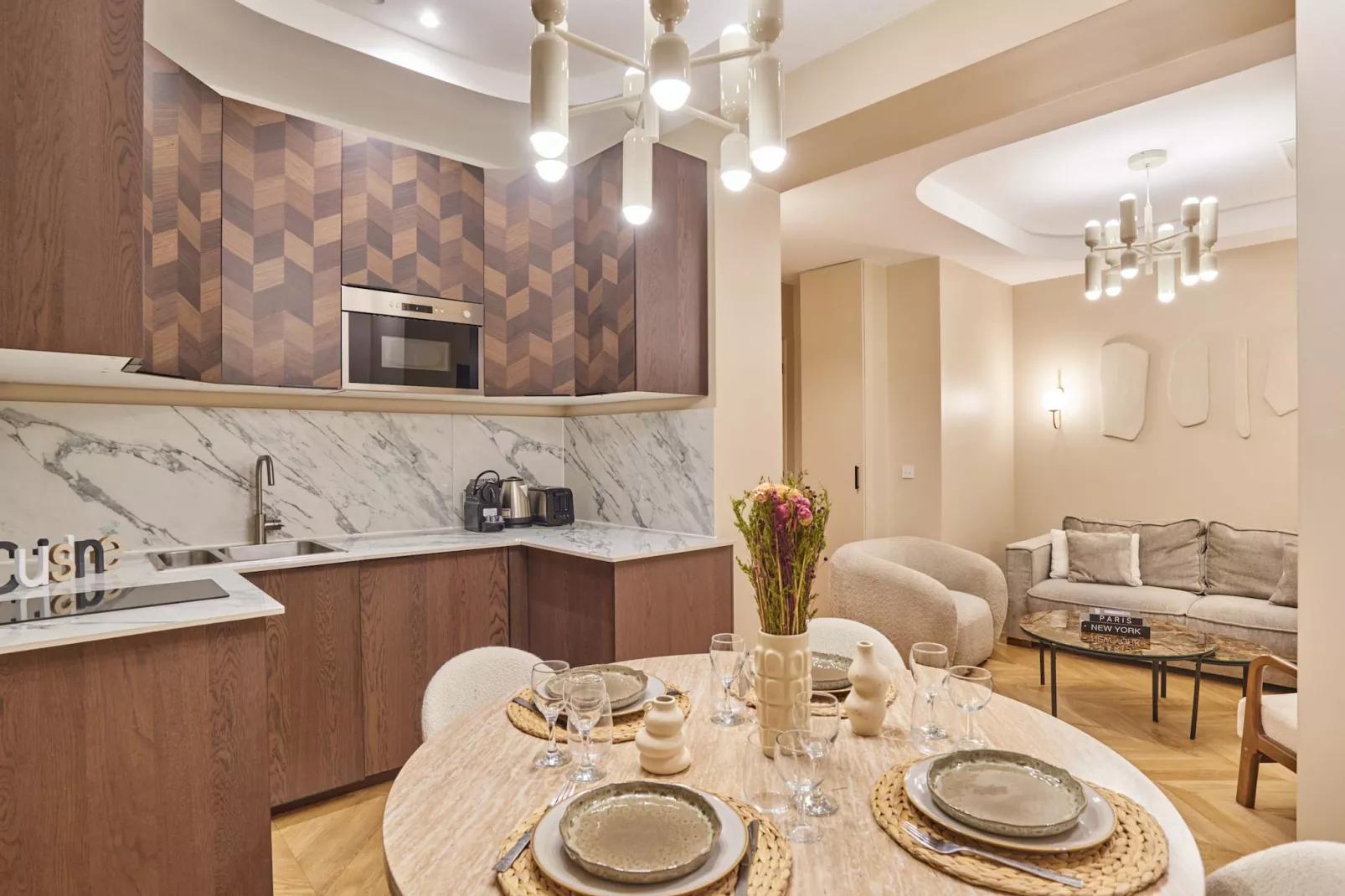 POINSOT 2 - Niet-getagd