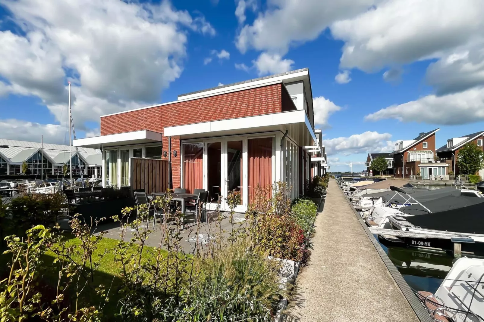 Havenzicht - Buitenkant zomer