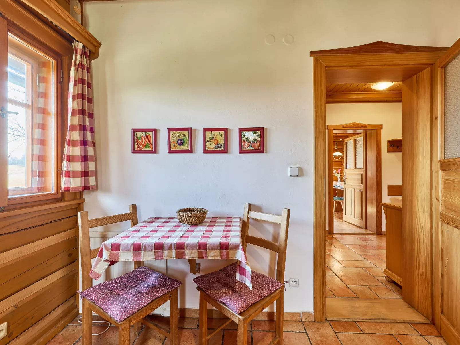 Timber Lodge with Sauna - Binnen