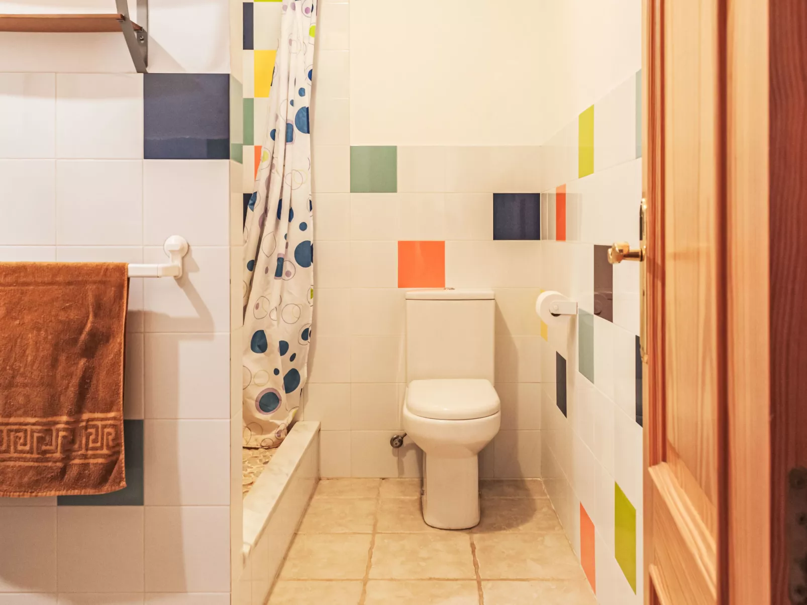 Mariposa - Nido Aguila Blanca - Binnen