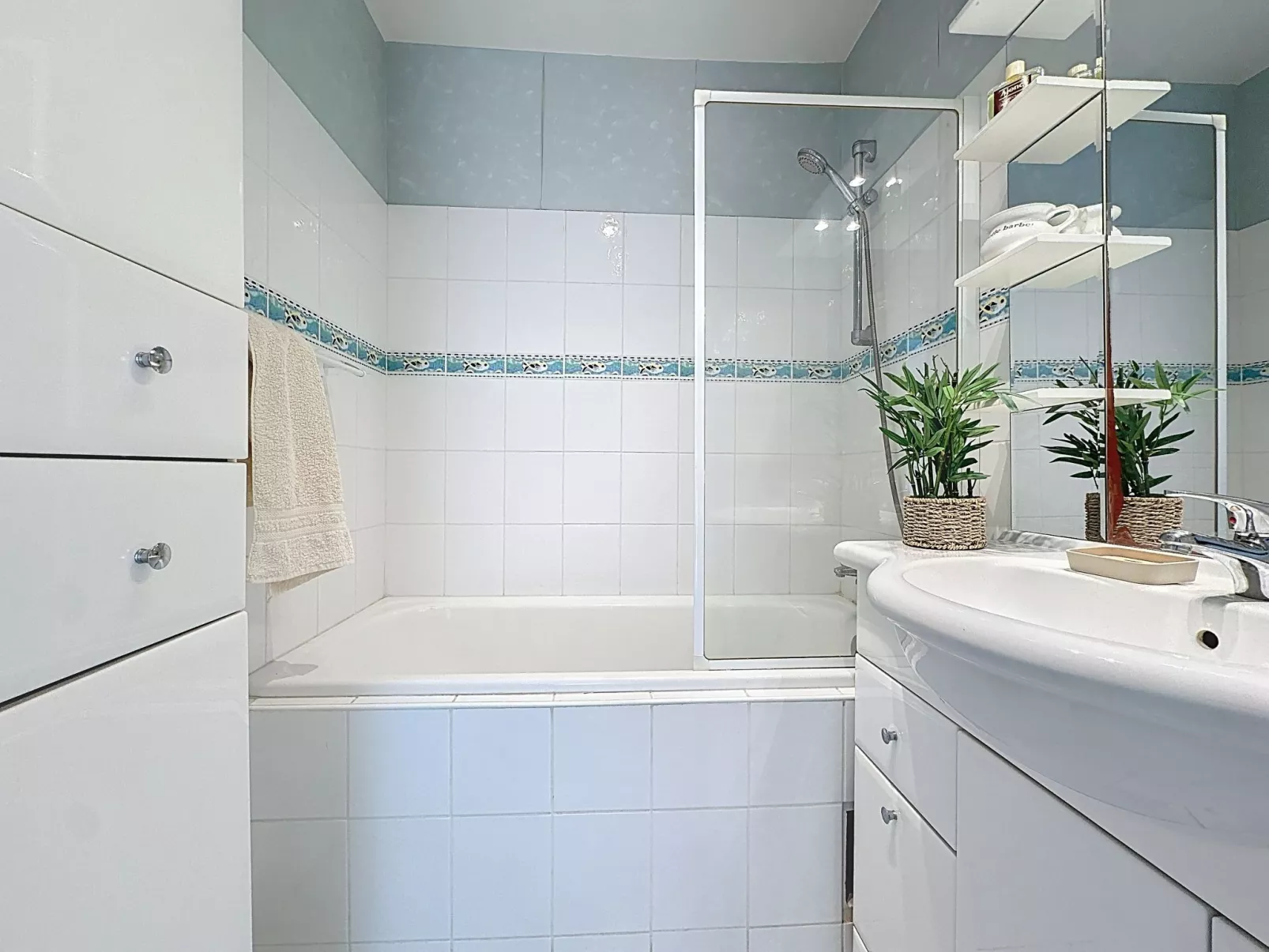 Les Criques - Binnen