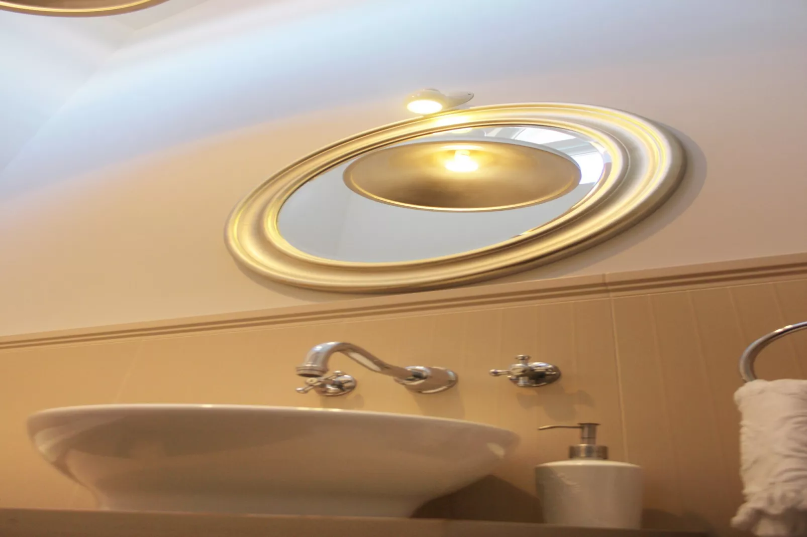 Seafront villa Marella - Badkamer