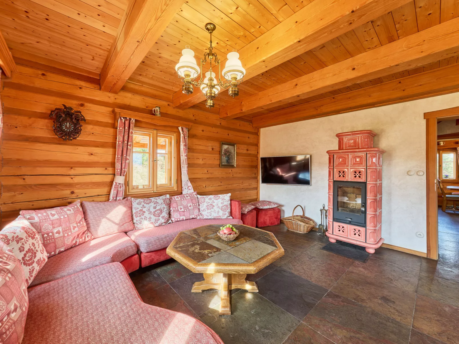 Timber Lodge with Hydromassage - Binnen