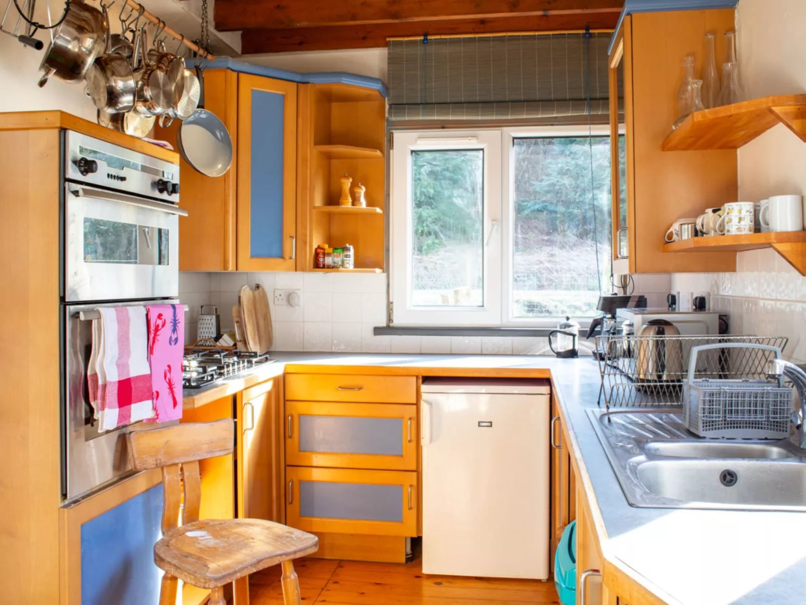 Blue Lobster - Binnen