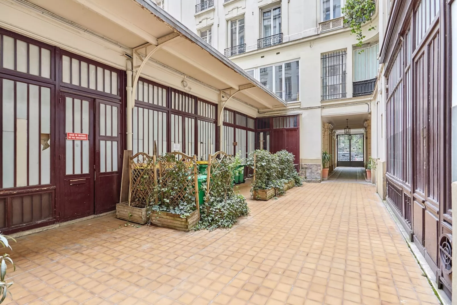 REAUMUR 104 1 NEW - Niet-getagd